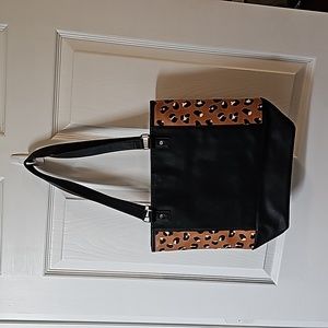 Shoulder tote